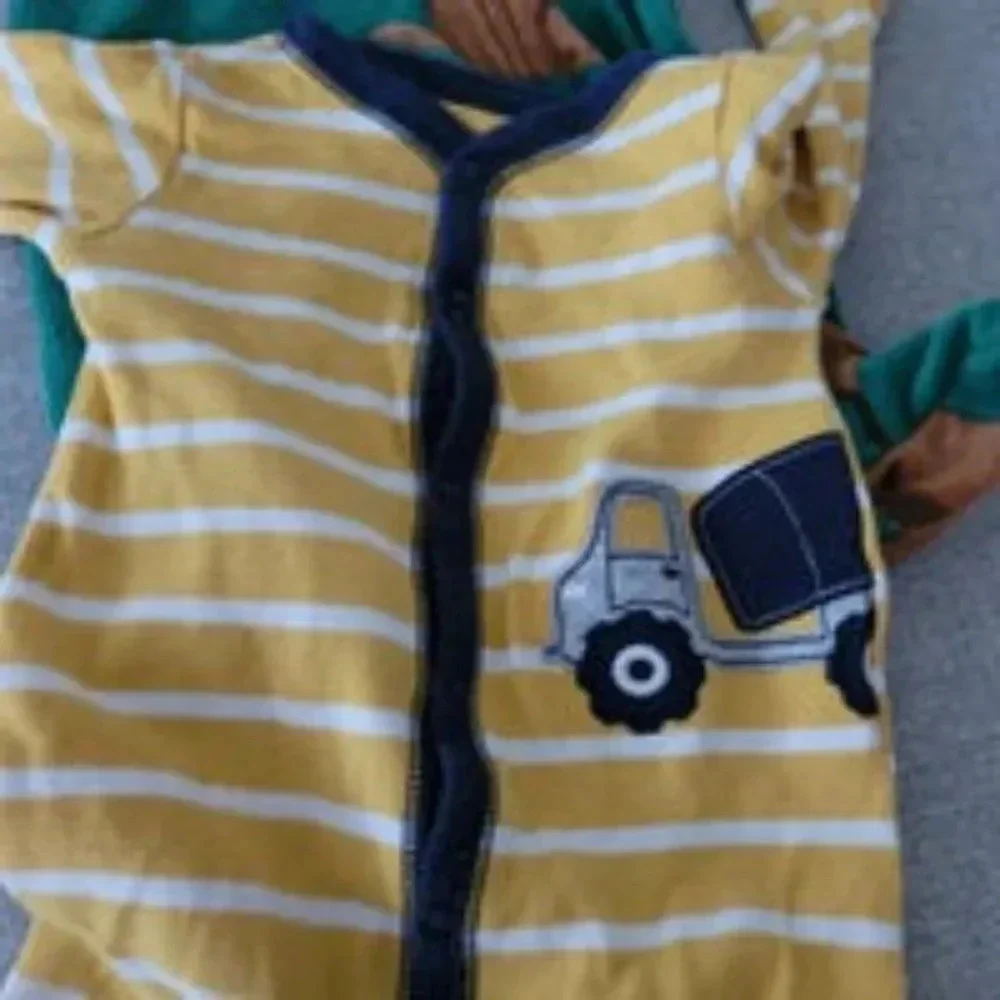Carters footie pajama bundle 6 months